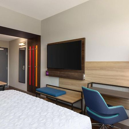 Отель Tru By Hilton Charlotte Tyvola I-77 Экстерьер фото